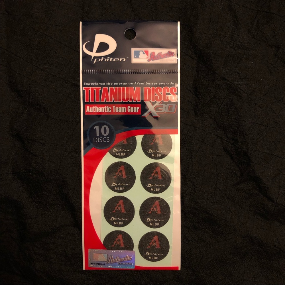 2008 Officially Licensed MLBP Arizona Diamondbacks - Phiten X30 Titanium Discs